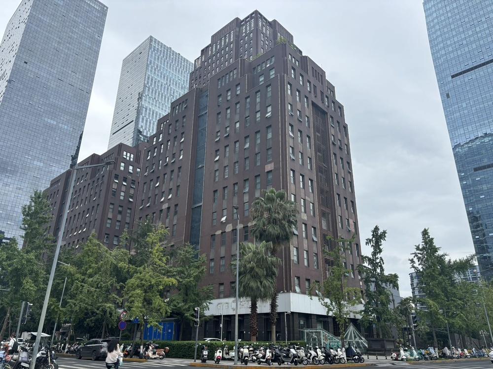 天合凯旋广场外观图